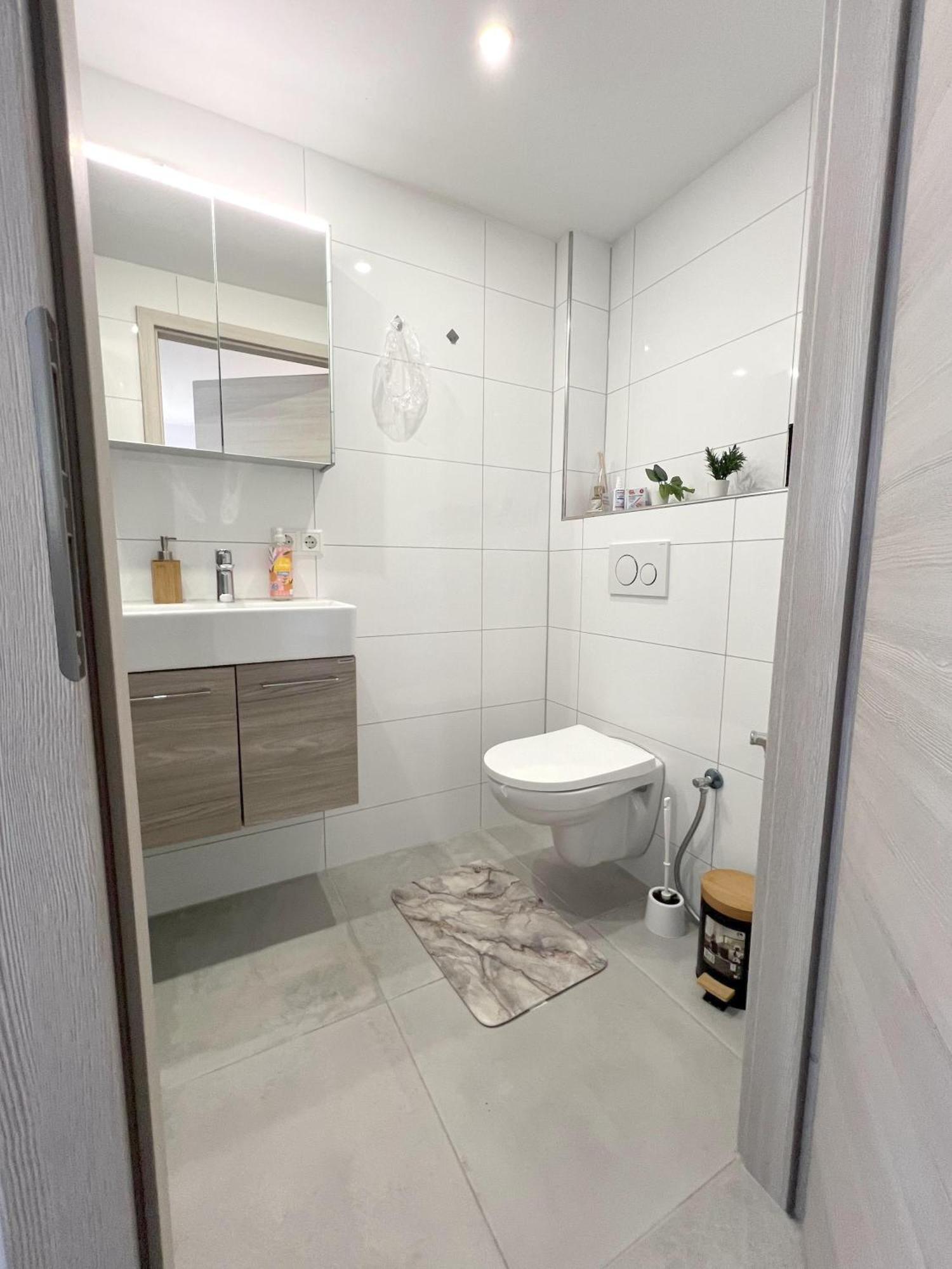Willkommen In Dagersheim Bei Boeblingen! Gemuetliches 1 Zi Appartement Zum Wohlfuehlen In Einem Angenehmen Umfeld! Εξωτερικό φωτογραφία