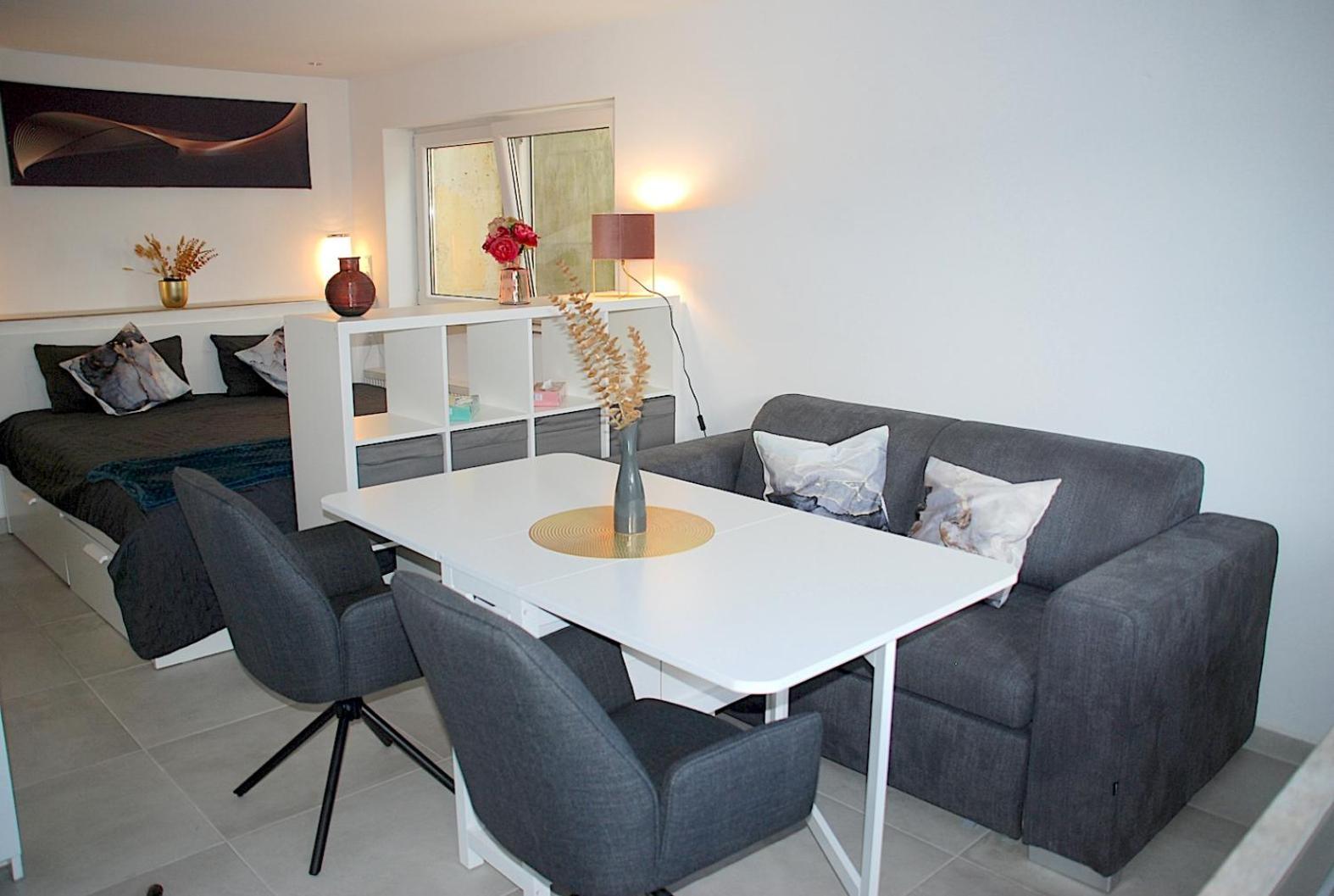 Willkommen In Dagersheim Bei Boeblingen! Gemuetliches 1 Zi Appartement Zum Wohlfuehlen In Einem Angenehmen Umfeld! Εξωτερικό φωτογραφία
