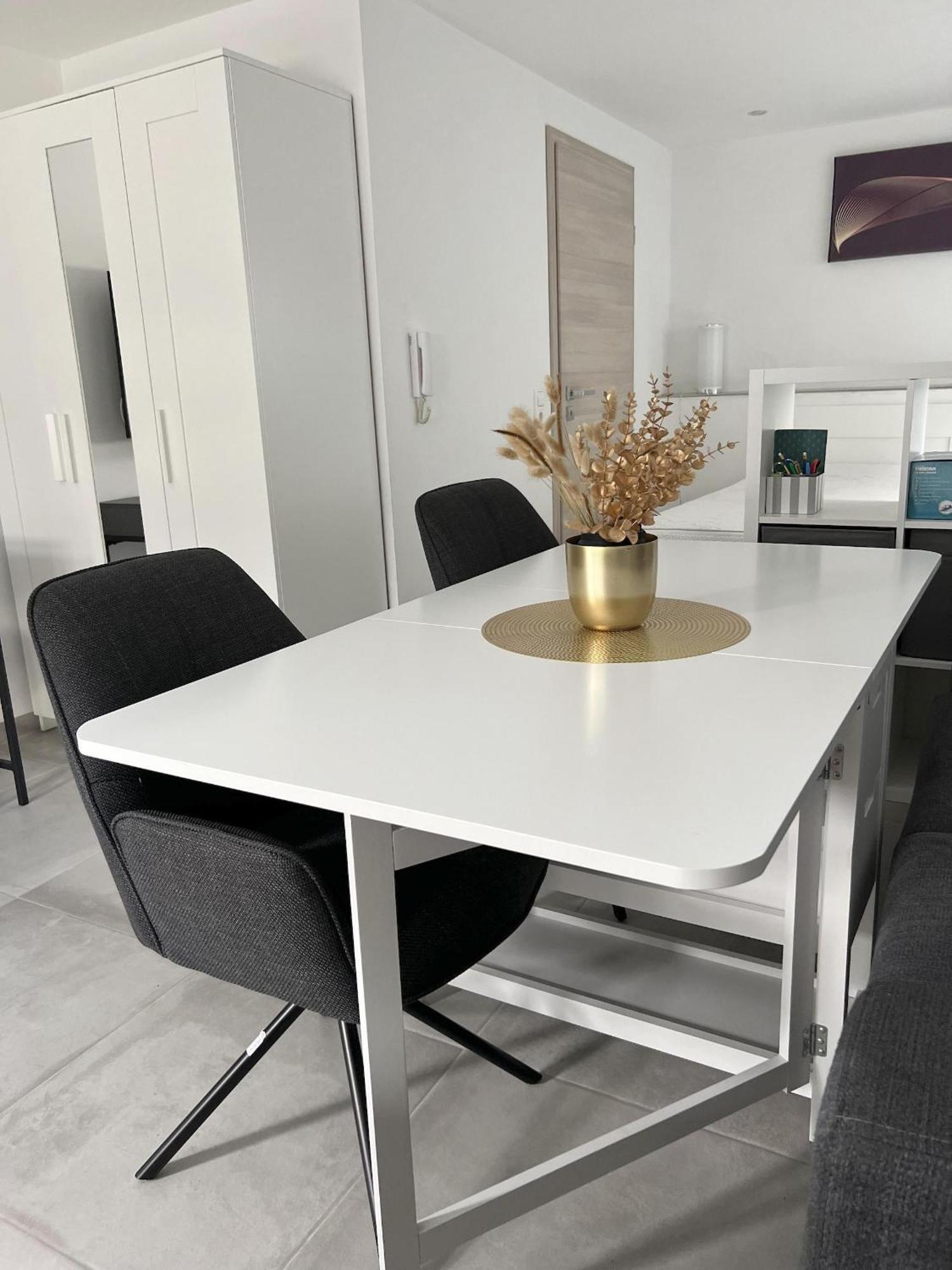 Willkommen In Dagersheim Bei Boeblingen! Gemuetliches 1 Zi Appartement Zum Wohlfuehlen In Einem Angenehmen Umfeld! Εξωτερικό φωτογραφία